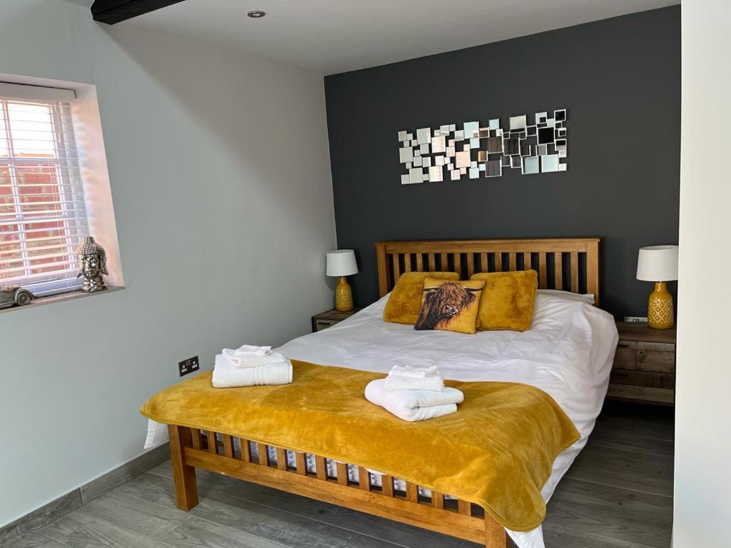 Bed and Breakfast The Lydden Bell Экстерьер фото